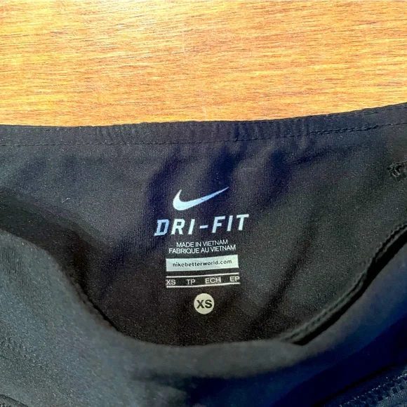 Nike Dri Fit athletic pants, straight leg Yoga Pants - Picture 3 of 5